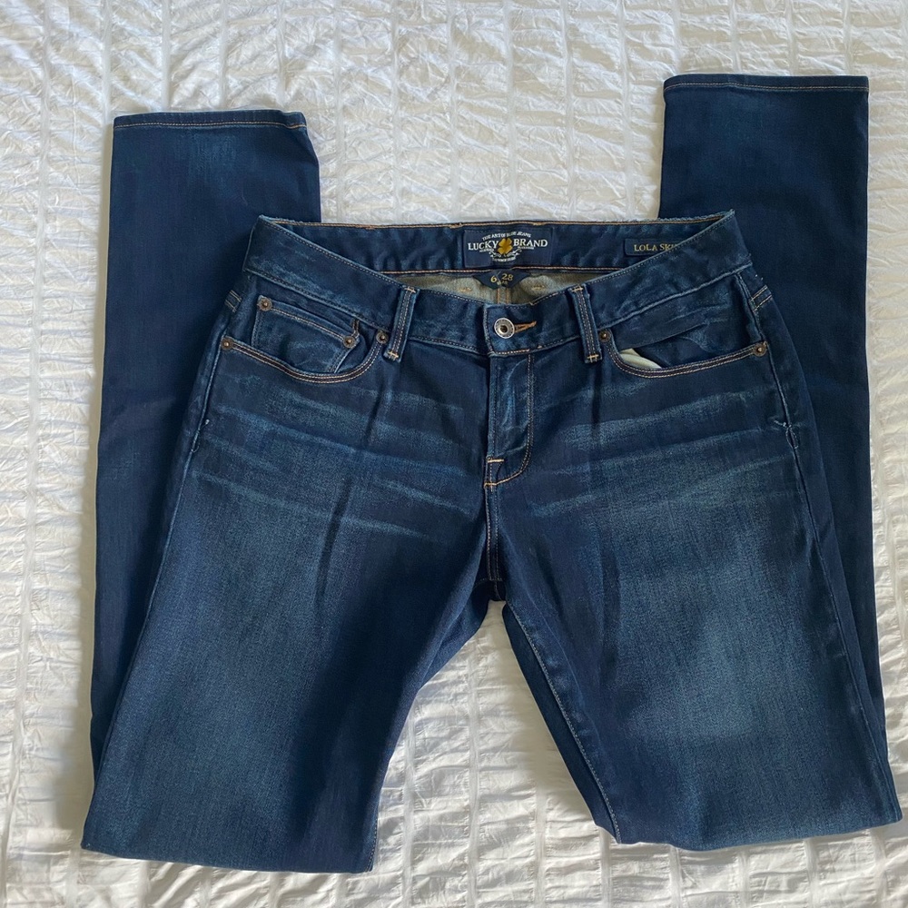 Luck Brand Women’s Dark Denim (Lola skinny), Size 6/28.